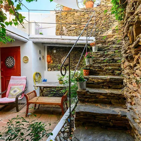 Hébergement de vacances Casa Jordi - Piedra Y Bóveda En El Corazón De I 3 I 2 Parkings I Patio Con Bbq *