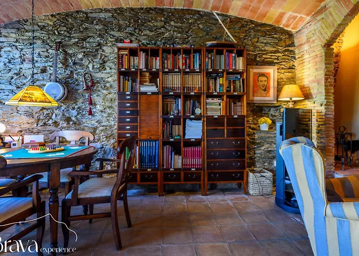 Semesterbostad Casa Jordi - Piedra Y Boveda En El Corazon De I 3 I 2 Parkings I Patio Con Bbq *