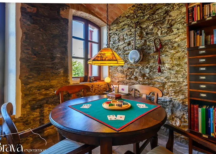 Semesterbostad Casa Jordi - Piedra Y Boveda En El Corazon De I 3 I 2 Parkings I Patio Con Bbq Cadaqués
