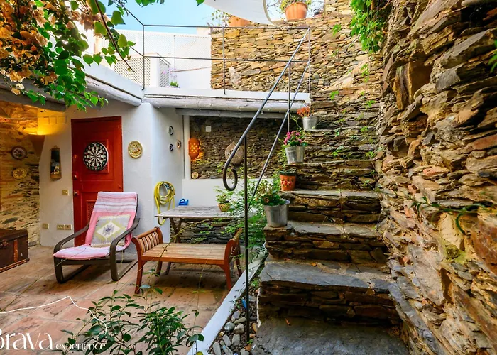 Semesterbostad Casa Jordi - Piedra Y Boveda En El Corazon De I 3 I 2 Parkings I Patio Con Bbq *